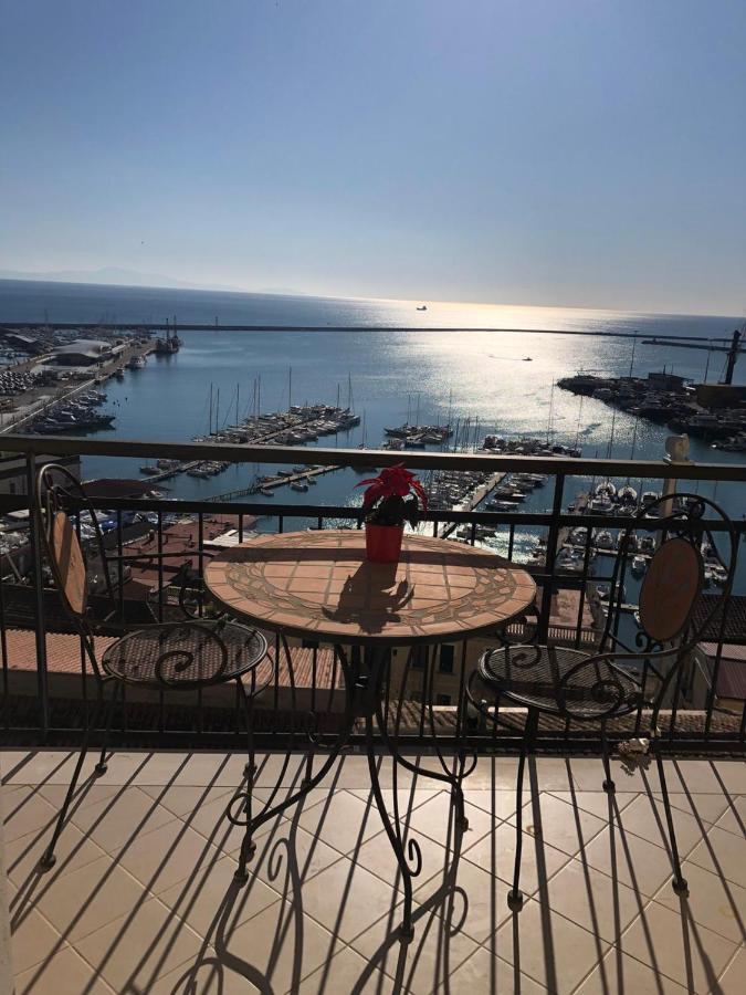 Casa Sul Mare Bed & Breakfast Salerno Dış mekan fotoğraf